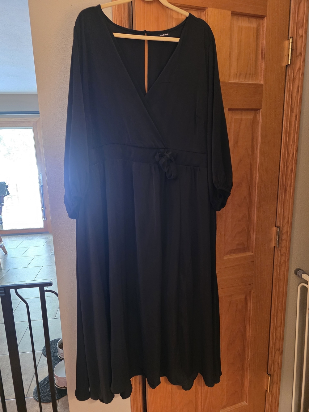 NWOT torrid Black V-Neck Long Sleeve Wrap Dress